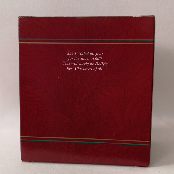 Carlton Cards Heirloom Collection "Yesterday's Treasures" Ornament, 2000 in Box - Picture 2 of 6